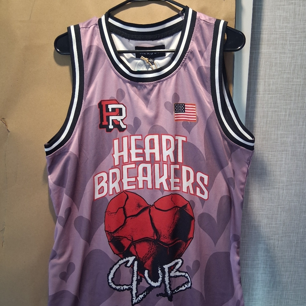 REASON Men's LG Tank Top Baskerball Jersey Heart Breakers  BRAND-NEW w/tag